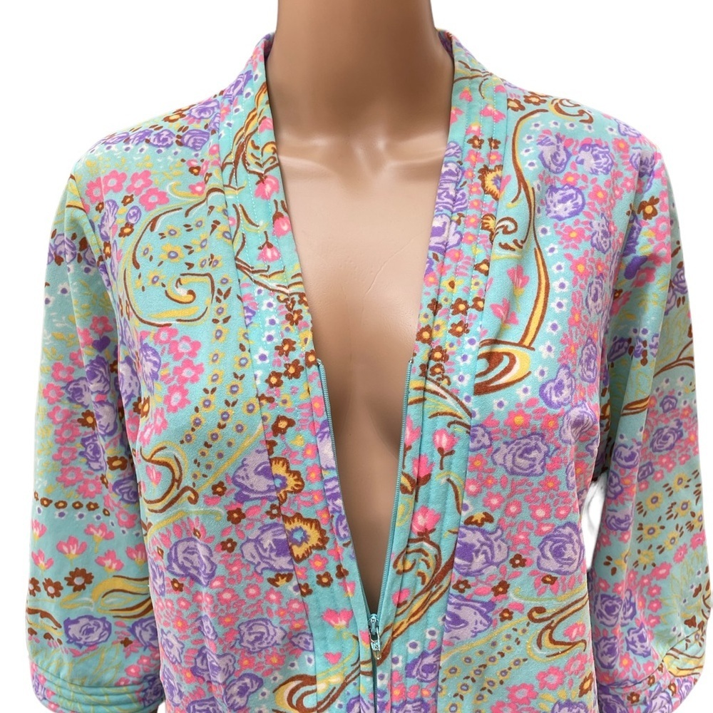 Vintage 1970s Vibrant Groovy Floral Print Quilted… - image 3